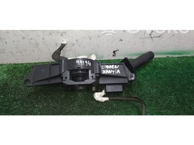 Включатель скорости стеклоочистителей 96132773ZL Citroen Xantia