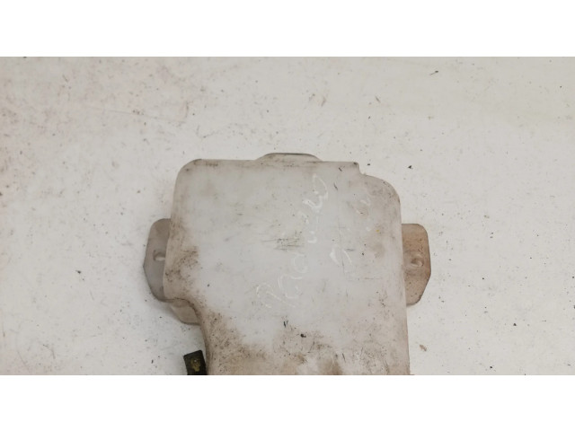 Бачок оконной жидкости