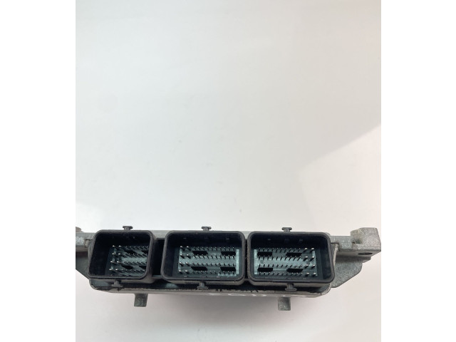 Блок управления двигателем Блок управления CV1112A650BG, S180156201G   Ford B-MAX