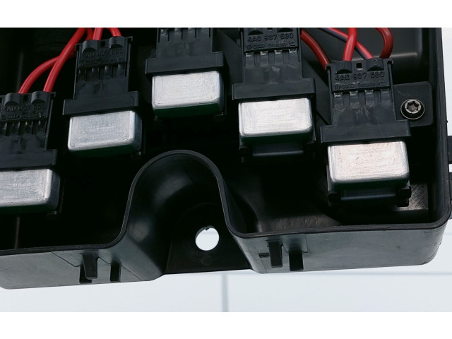 Блок предохранителей  3D0937128A   Volkswagen Phaeton    