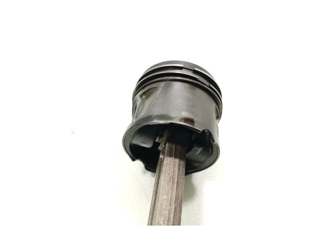 Píst Jaguar S-Type AJD