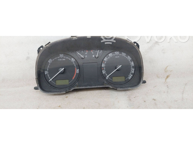 Блок управления двигателя 88311322, 81071428 Skoda Octavia Mk1 (1U)