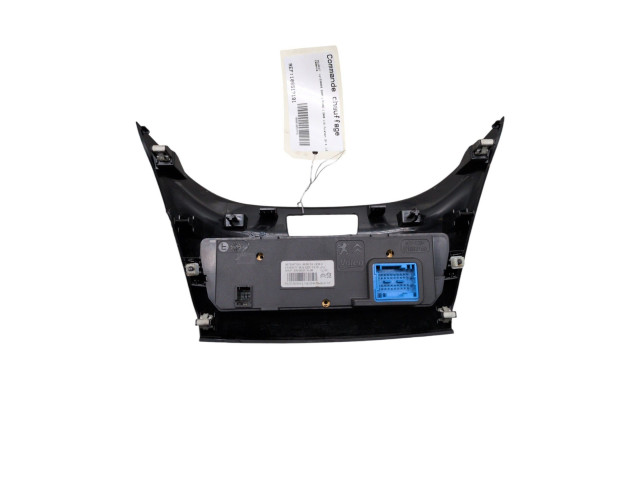 Блок управления климат-контролем 9819570680 Peugeot 2008 I