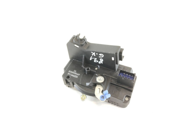 Замок багажника 91166224, 8200008469    Renault Trafic II (X83) 2002 - 2014 года