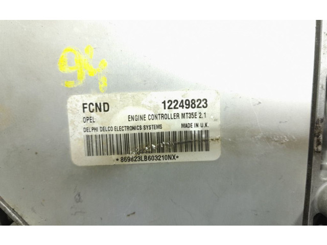 Блок управления двигателем Блок управления 12249823, 12249823   Opel Meriva A