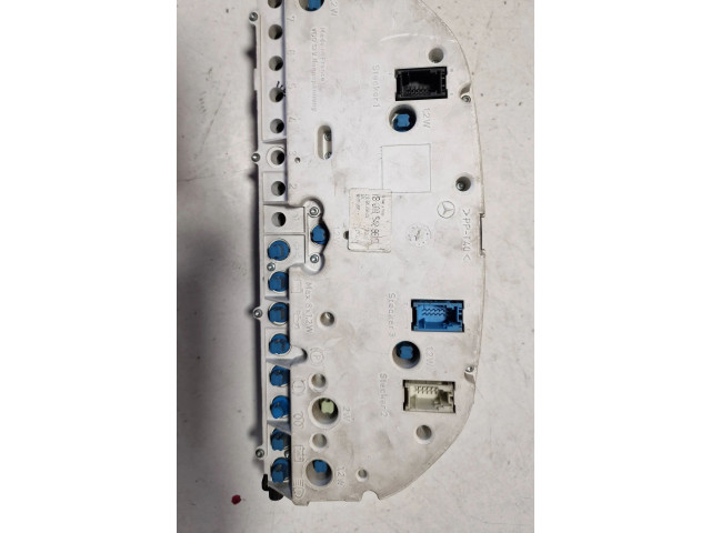 Přístrojová deska Mercedes-Benz Vito Viano W638 1999 0005429601, 110008850031