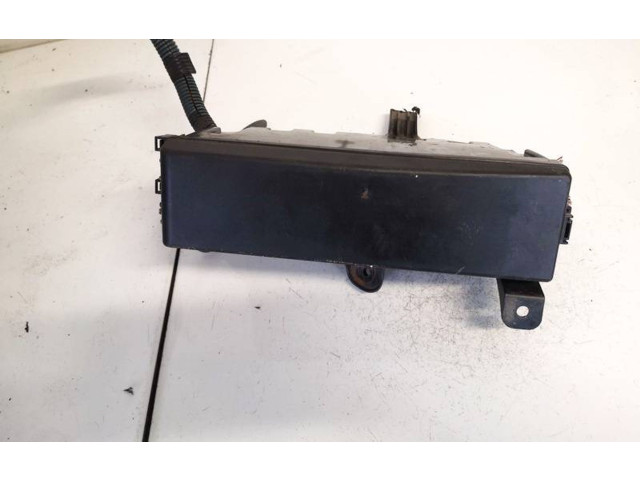 Pojistková skříňka Lexus GS 300 350 430 450H 2005