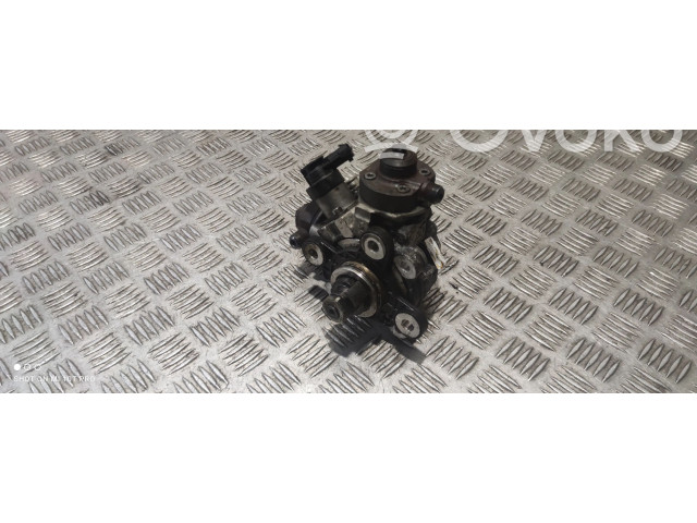 Топливный насос 31272896 Volvo V70