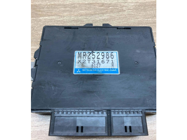 Рулевая рейка Блок управления ABS MR252986, X2T31671 Mitsubishi Colt 1992 - 1996 года