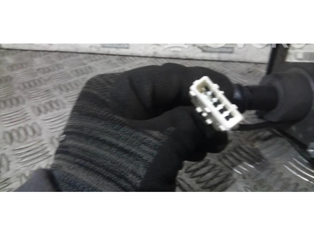 Зеркало электрическое        Peugeot Partner  2003 - 2008 года   