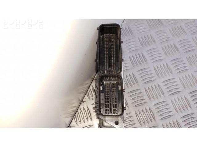 Řídící jednotka 03G906021GL, EDC16U34   Audi A3 S3 A3 Sportback 8P 2006