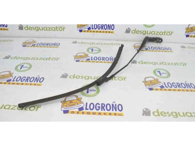 Ножка стеклоочистителей лобового стекла