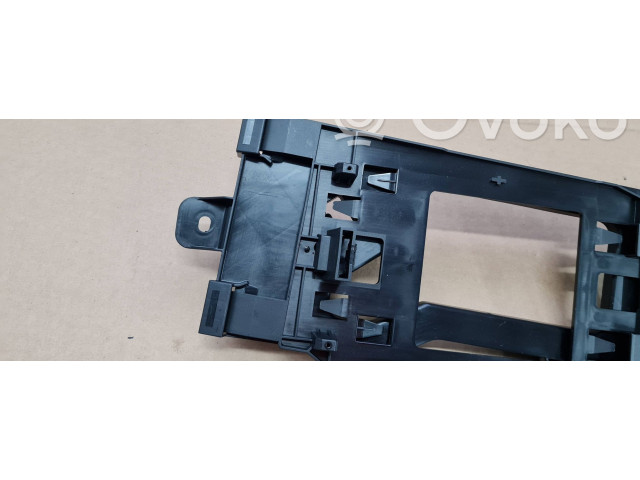 Держатель / кронштейн усилителя звука 80A907456A Audi Q5 SQ5