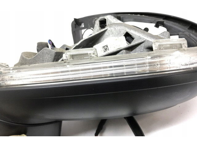 Зеркало электрическое        Volkswagen New Beetle  1998 - 2010 года   