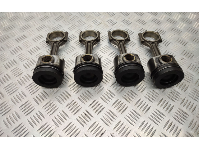  Поршень с шатуном Cxx ckf  Skoda Octavia Mk3 (5E)  