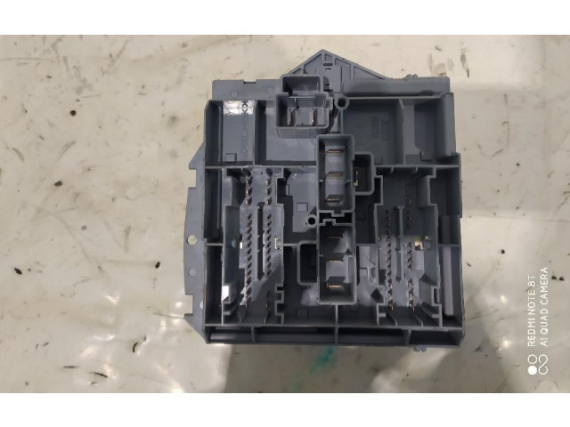   Pojistková skříňka 51738102   Fiat Croma 2005
