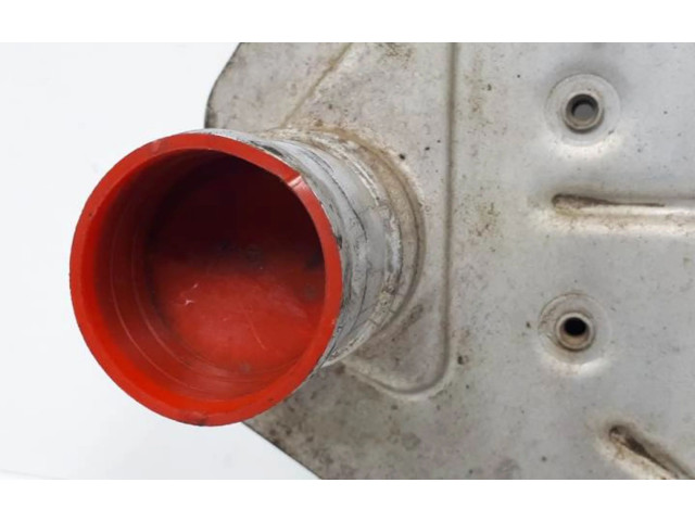 Интеркулер  8200252209, B9030   Renault Clio II 