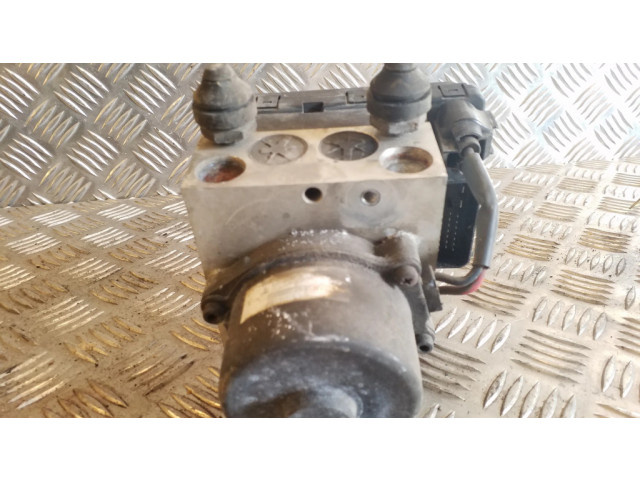 Блок АБС X2T31975M1, MR289078 Mitsubishi Galant 1993-1996 года