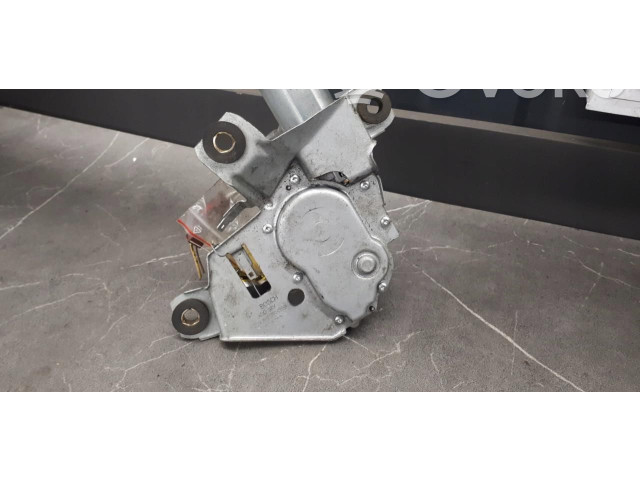 Моторчик заднего дворника 0390201556    Peugeot 406