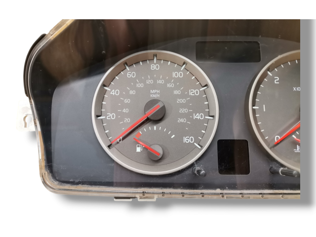 Přístrojová deska Volvo S40 2005 30682570, 8602881