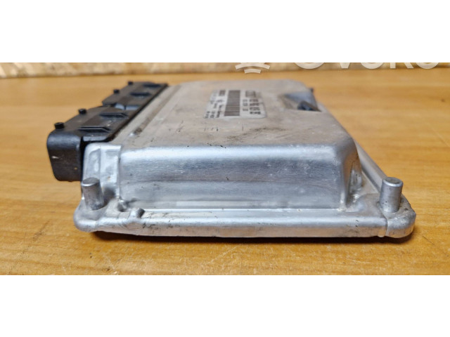 Řídící jednotka 038906019bs   Audi A6 S6 C6 4F 2006