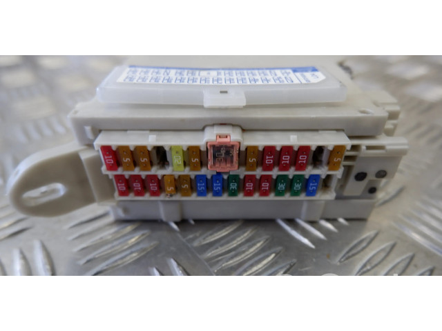 Блок предохранителей 8267050120, 8922850060 Lexus LS 460 - 600H