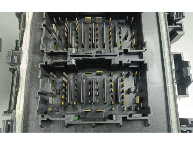 Блок предохранителей  JX6T14A094AE   Lincoln Corsair    