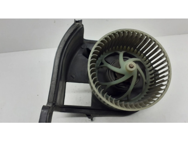 Вентилятор печки    127121200   Renault Clio II