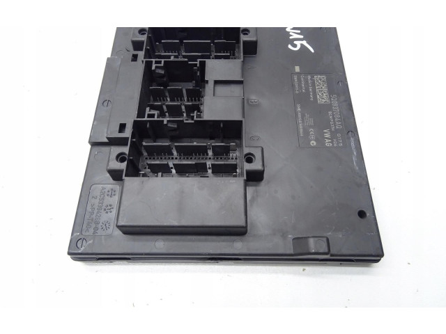 Блок комфорта 5Q0937084AQ   Skoda Octavia Mk3 (5E)   