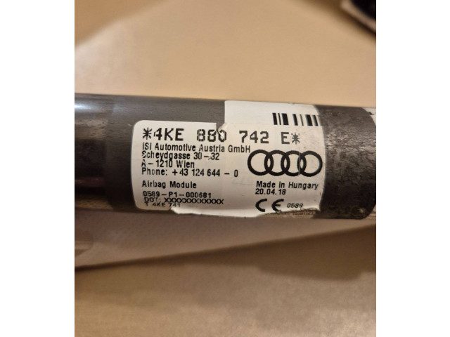 Боковая подушка безопасности 4KE880742E, 43124644 Audi e-tron