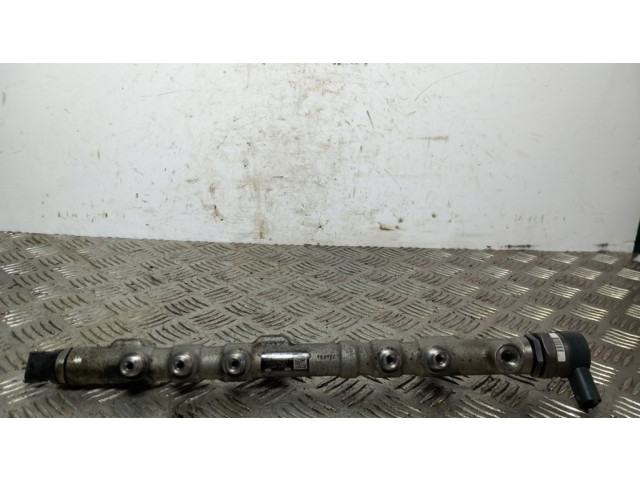 Топливная рампа 0445214321   KIA Sorento 2.2 