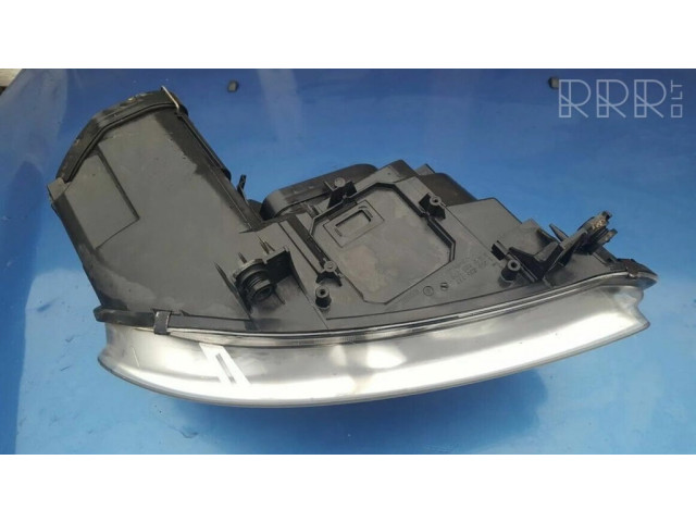 Передняя фара