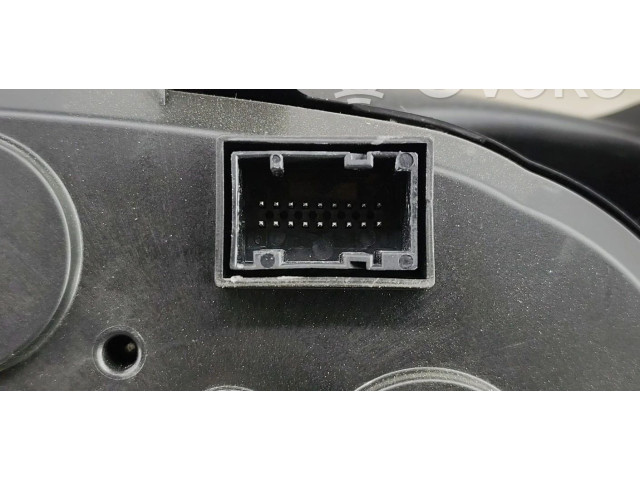 Панель приборов 555003060401, 555003061701 Fiat Grande Punto