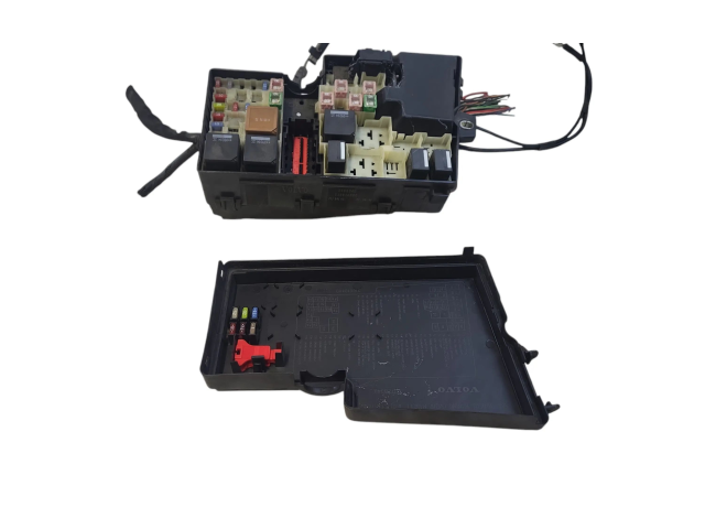 Блок предохранителей 3M5T14A142AB, 31254441   Volvo V50    