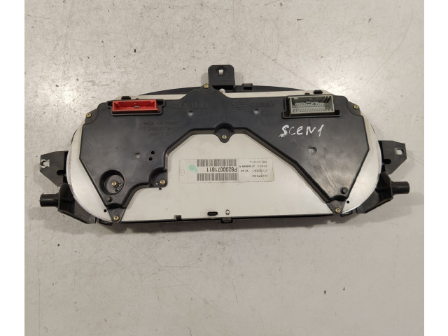 Панель приборов 8200071811   Renault Scenic I       
