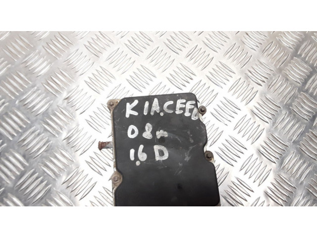 Jednotka ABS 0265950938, 88327Q0570 KIA Ceed 2009