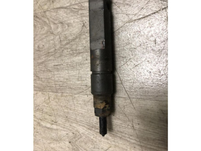 Форсунка 8200047506, 8200047506    Renault Clio II   