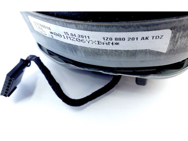 Подушка безопасности водителя 1Z0880201AK, 1Z0880201 Skoda Yeti (5L)