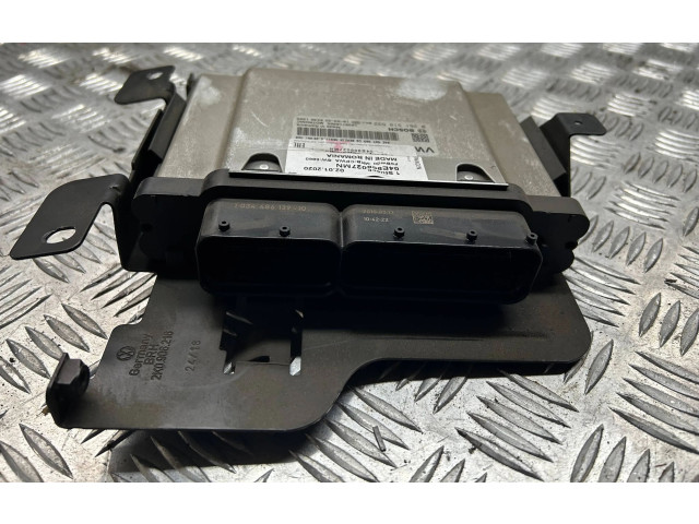 Řídící jednotka 04E90627MN   Volkswagen Caddy 2019