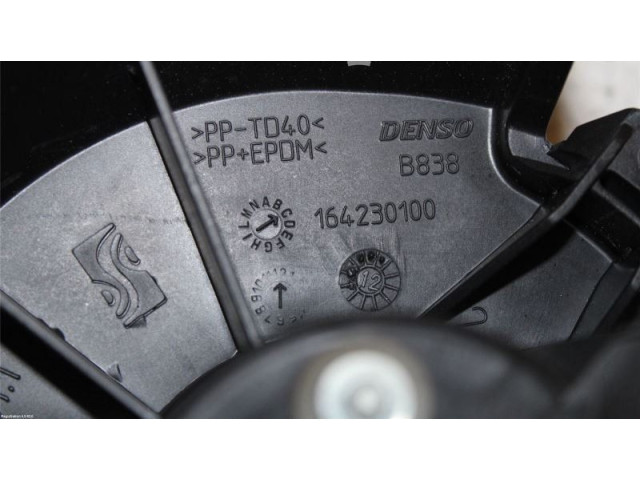 Вентилятор печки    77364956, 164230100   Fiat Punto Evo