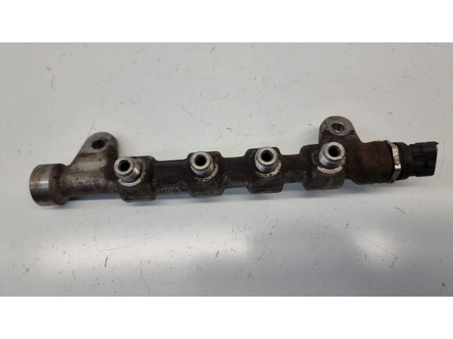 Топливная рампа 55215208, 984371 Alfa Romeo Giulietta 2.0