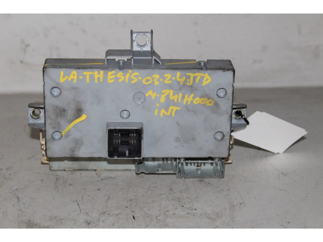 Pojistková skříňka Lancia Thesis 2006