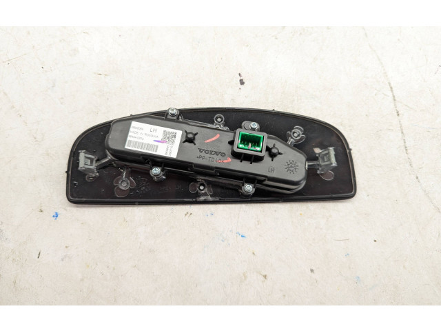 Дисплей 39828069 Volvo XC90