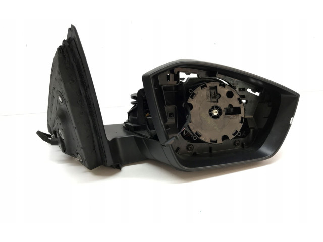 Зеркало электрическое Skoda Scala - года