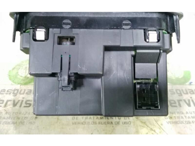 Блок управления климат-контролем 01560513690 Alfa Romeo 147