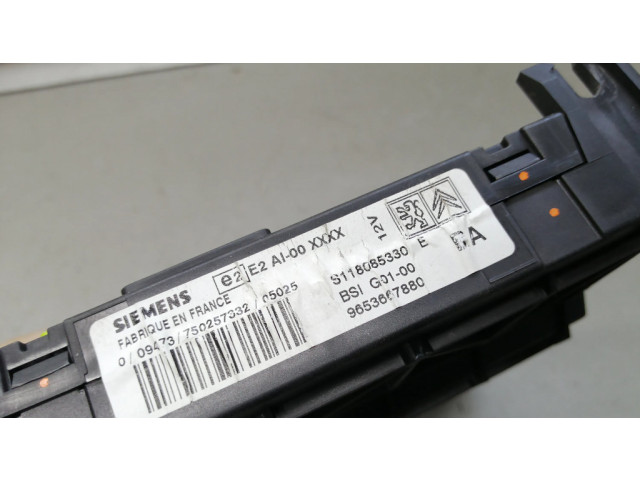 Блок предохранителей 9653667880 Citroen Xsara Picasso