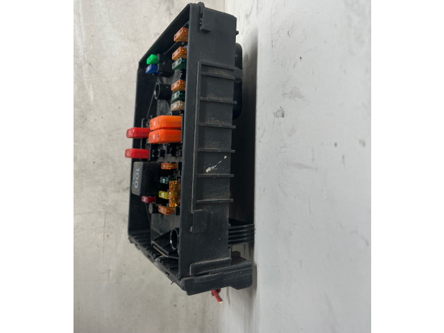   Pojistková skříňka 017183071, 1K0937125A   Volkswagen Tiguan 2009