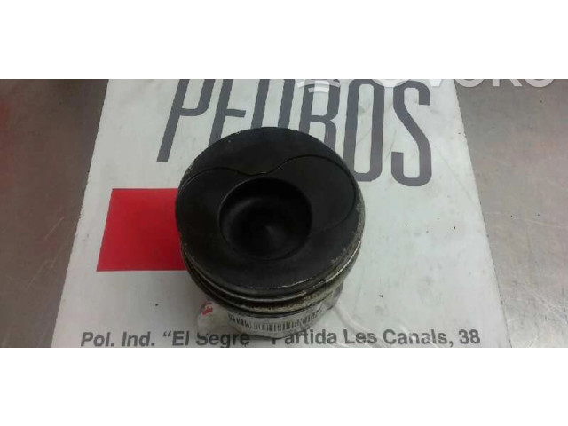 Píst Seat Ibiza III (6L) ATD