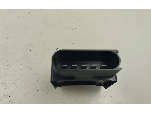 Блок управления 5Q0906093B Skoda Fabia Mk4 (6VA)