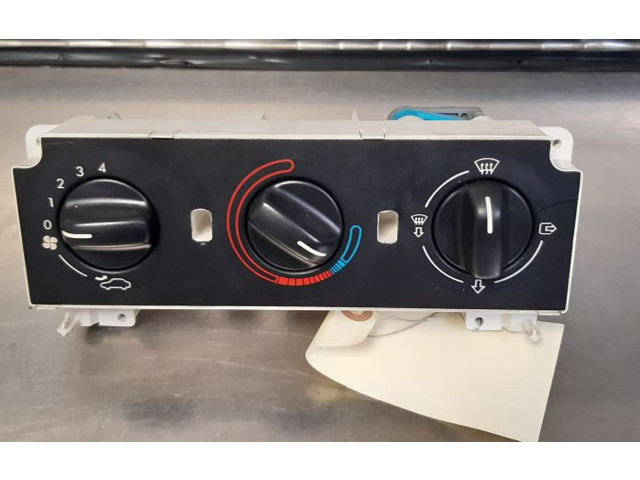 Блок управления климат-контролем 6451F2   Peugeot 306